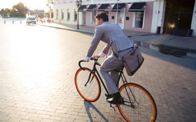 Hoe werkt het leasen van een fiets via je werkgever?
